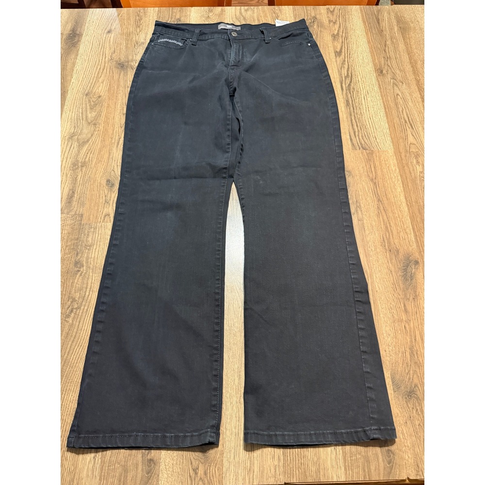 Levi Strauss Perfectly Slimming 512 Bootcut Jeans Women 18 M Black Denim